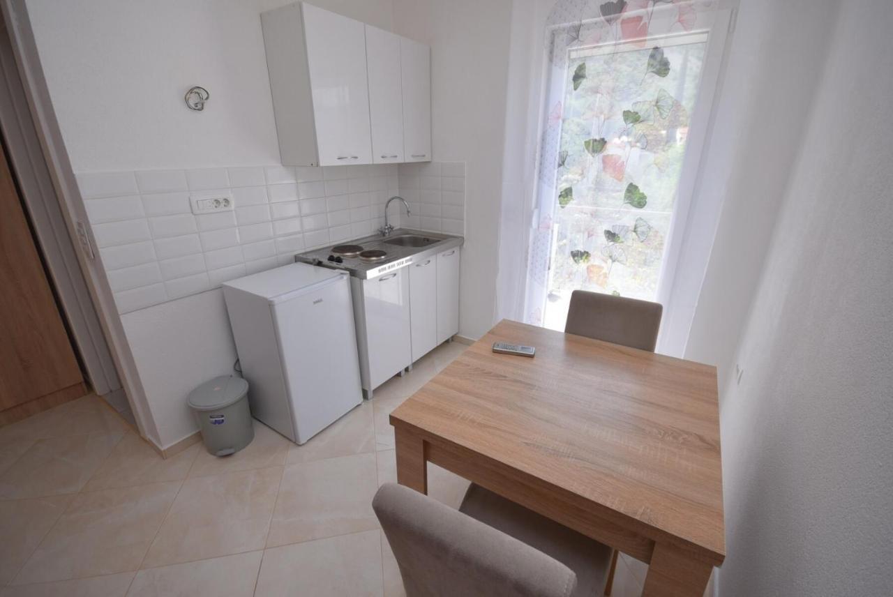 Subotic S Apartmani Risan Buitenkant foto