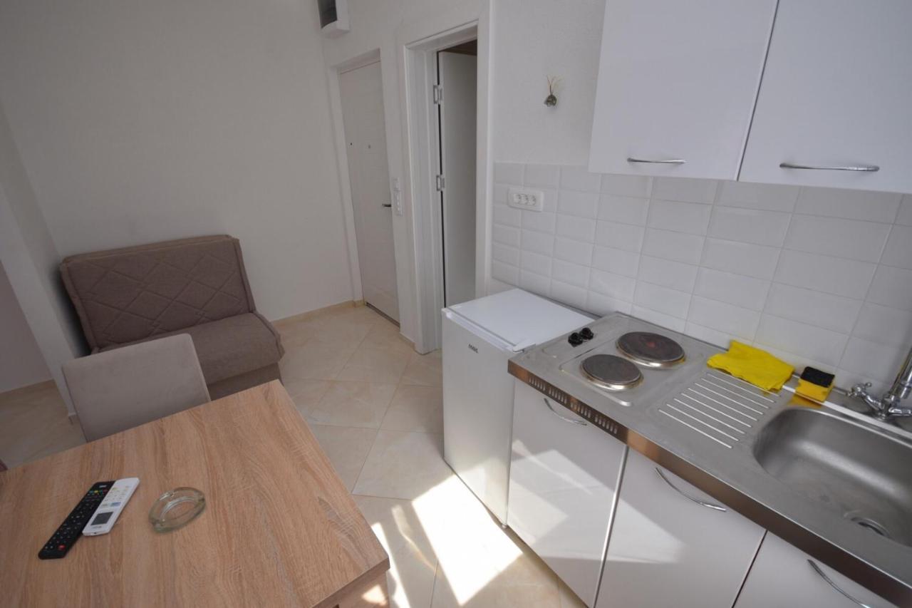 Subotic S Apartmani Risan Buitenkant foto
